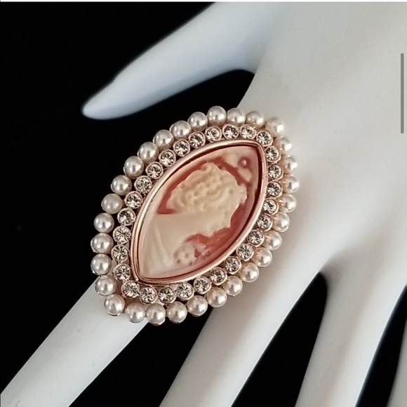 Amedeo "Giulietta" Cameo Pearl Crystal Ring SZ 7 - Picture 12 of 16